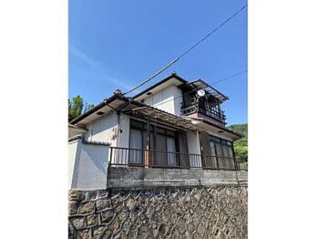 【中古戸建】呉市東塩屋町