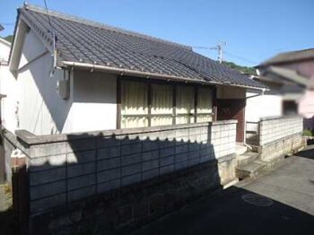 【中古戸建】呉市仁方西神町